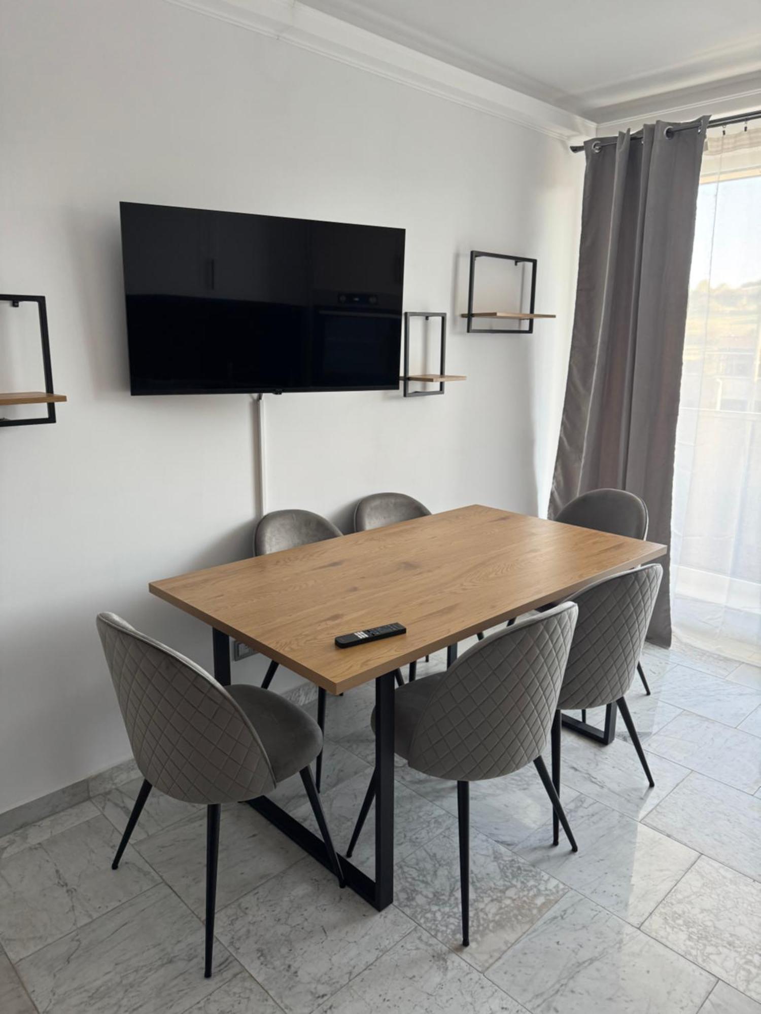 Sabo Apartment